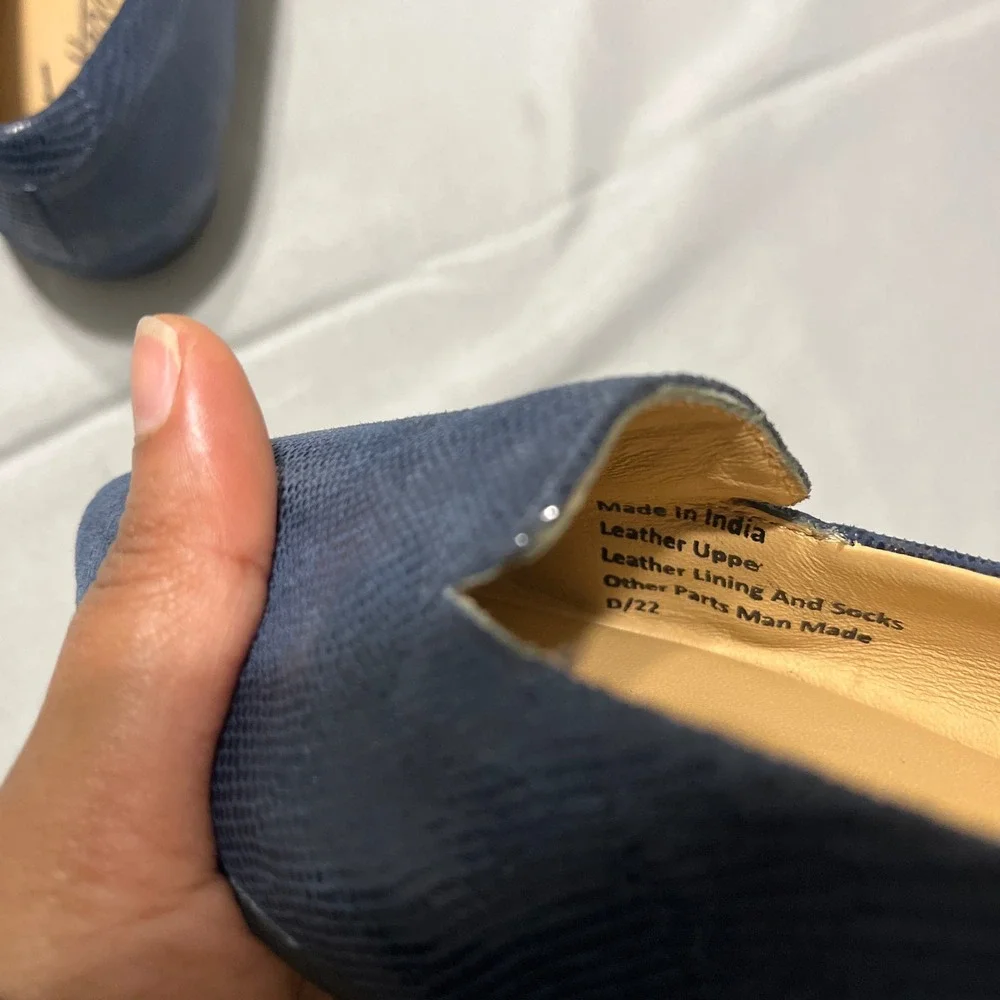 Trotters Pointed Toe‎ Loafers Womens Navy Blue Excellent Lizard Embossed Leather